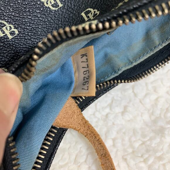 DOONEY AND BOURKE Vintage Black Signature Coated Canvas Bucket Hobo - Picture 8 of 16